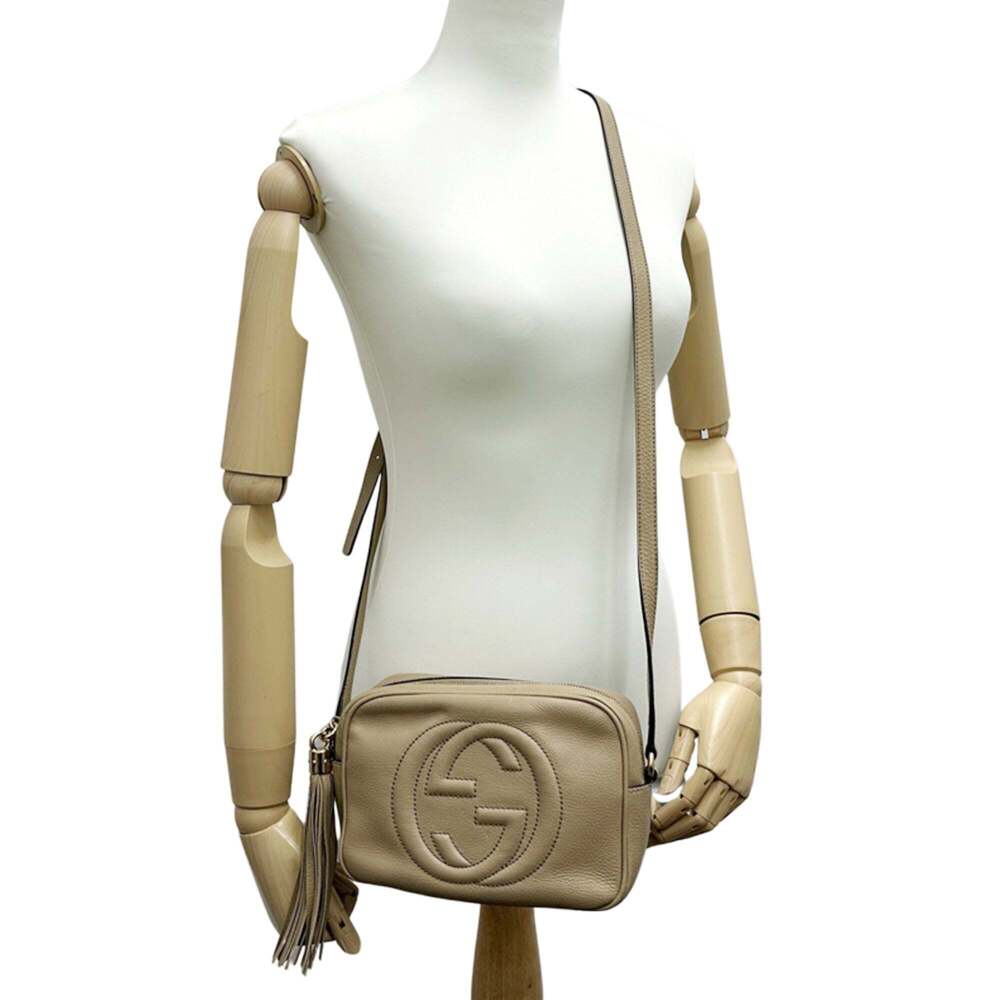 Gucci women's handbag, Interlocking G design, leather shoulder bag, Soho styl... - Picture 7 of 16
